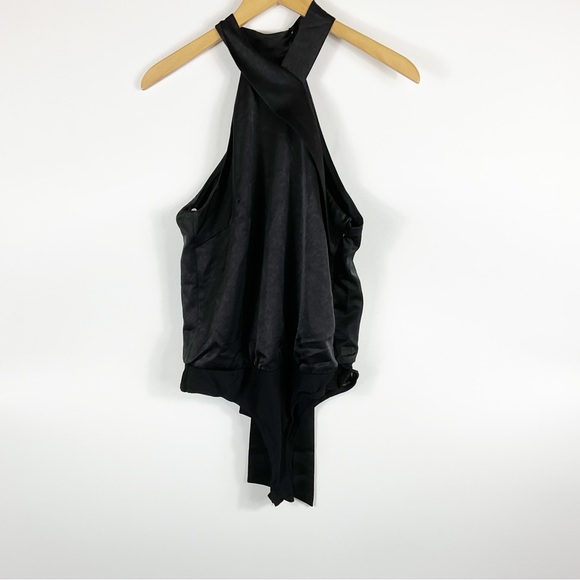 NWT Lulu's Such a Moment Black Satin Sleeveless Bodysuit size Large - Picture 3 of 5